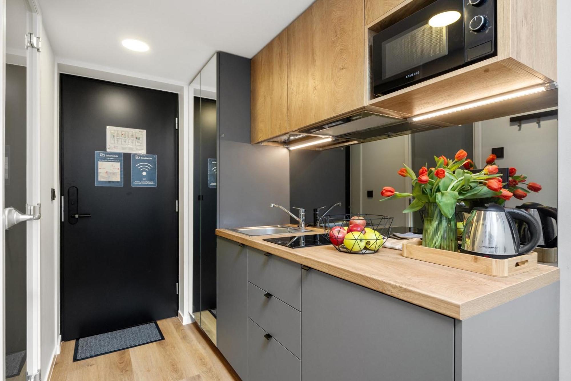 Bright Lofts Near City Center Harbour Talin Exterior foto