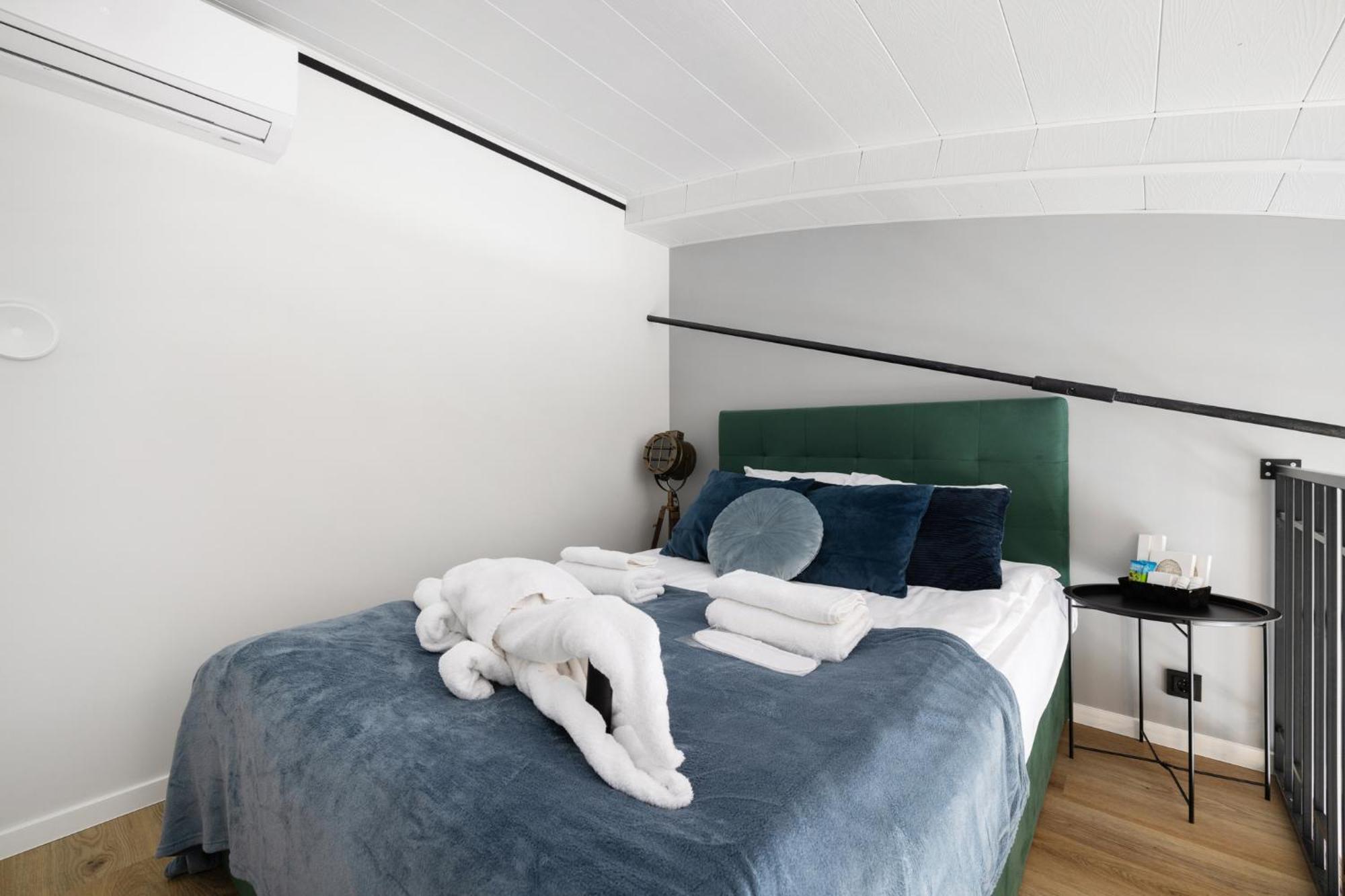 Bright Lofts Near City Center Harbour Talin Exterior foto